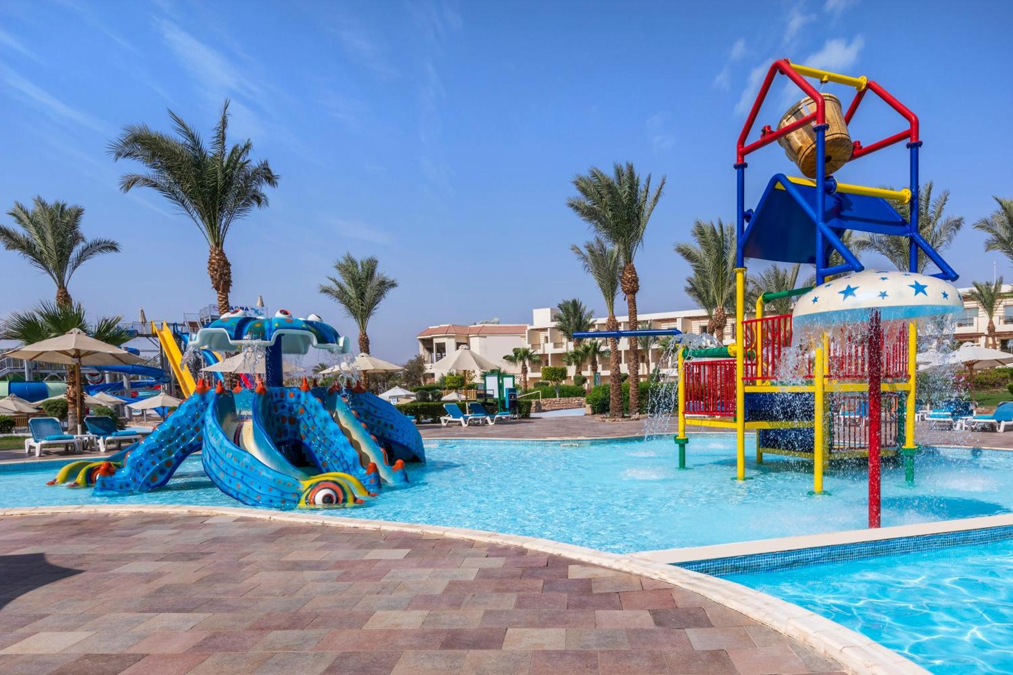 Xperience Kiroseiz Aquapark Premier-Naama Bay Hotel Sharm el-Sheikh Luaran gambar Aqua Park at the Hilton Hurghada