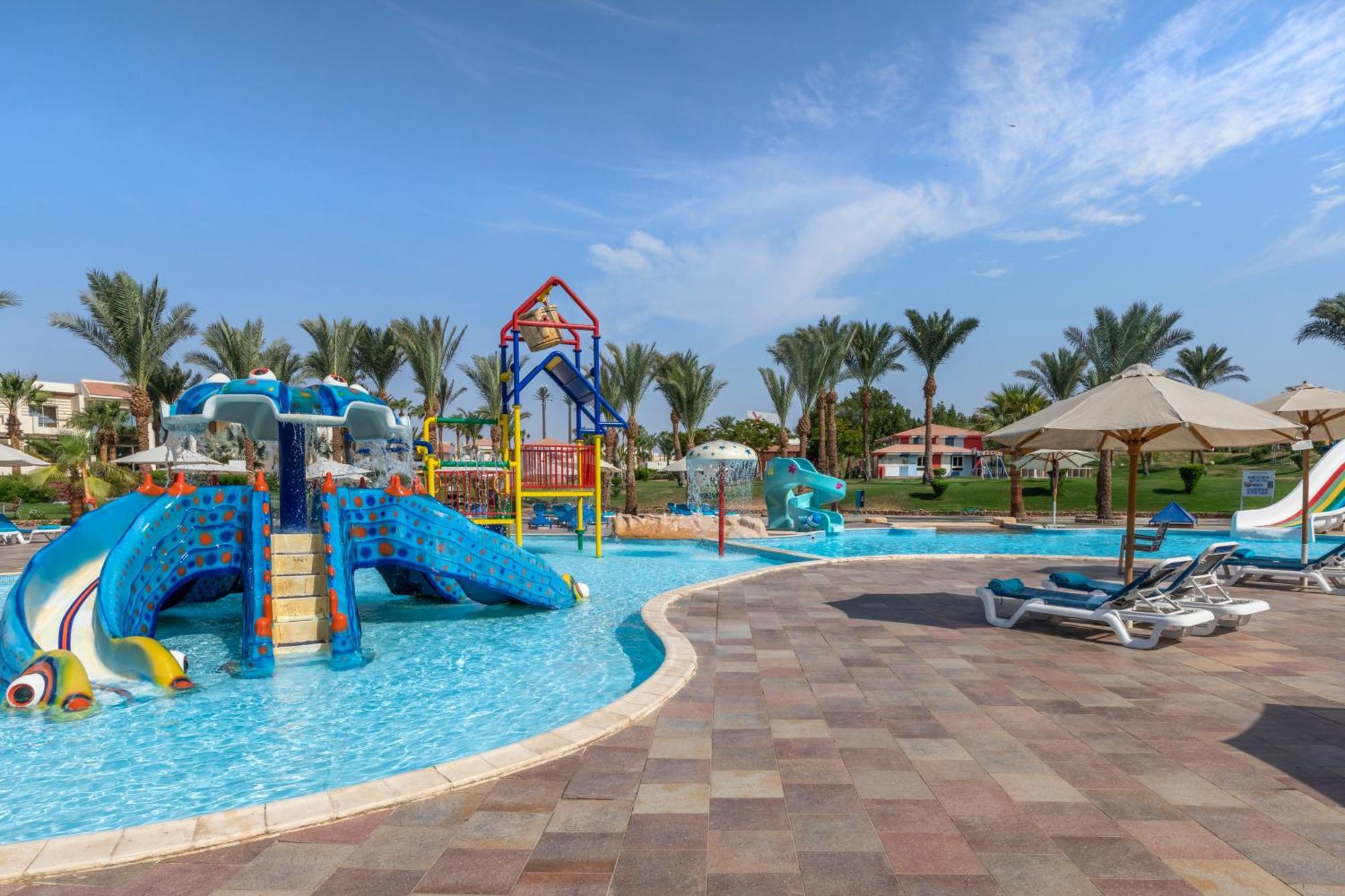 Xperience Kiroseiz Aquapark Premier-Naama Bay Hotel Sharm el-Sheikh Luaran gambar Aqua Park at Hilton Sharm El Sheikh Resort